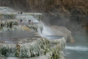 Xtrallusion photo gallery of Italy. Photos, pictures, images and photographs of the Italian Rivieras, the Italian Lakes, the Italian Alps, the Cinque Terre, the Amalfi coast and some of the most beautiful corners of Italy. Plus photos of Italian cities such as Pisa, Milan, Genoa and Rome.